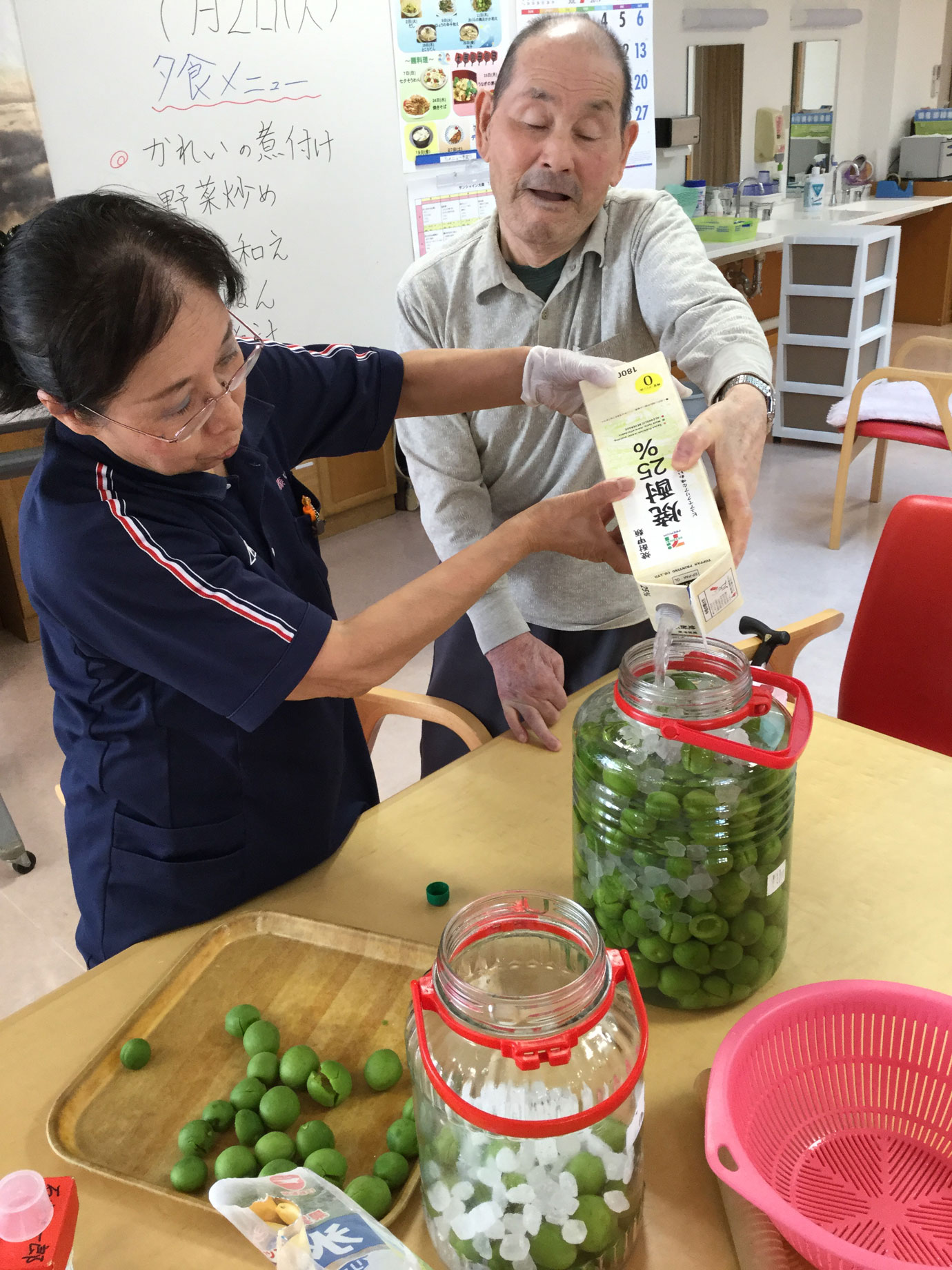 梅酒づくり