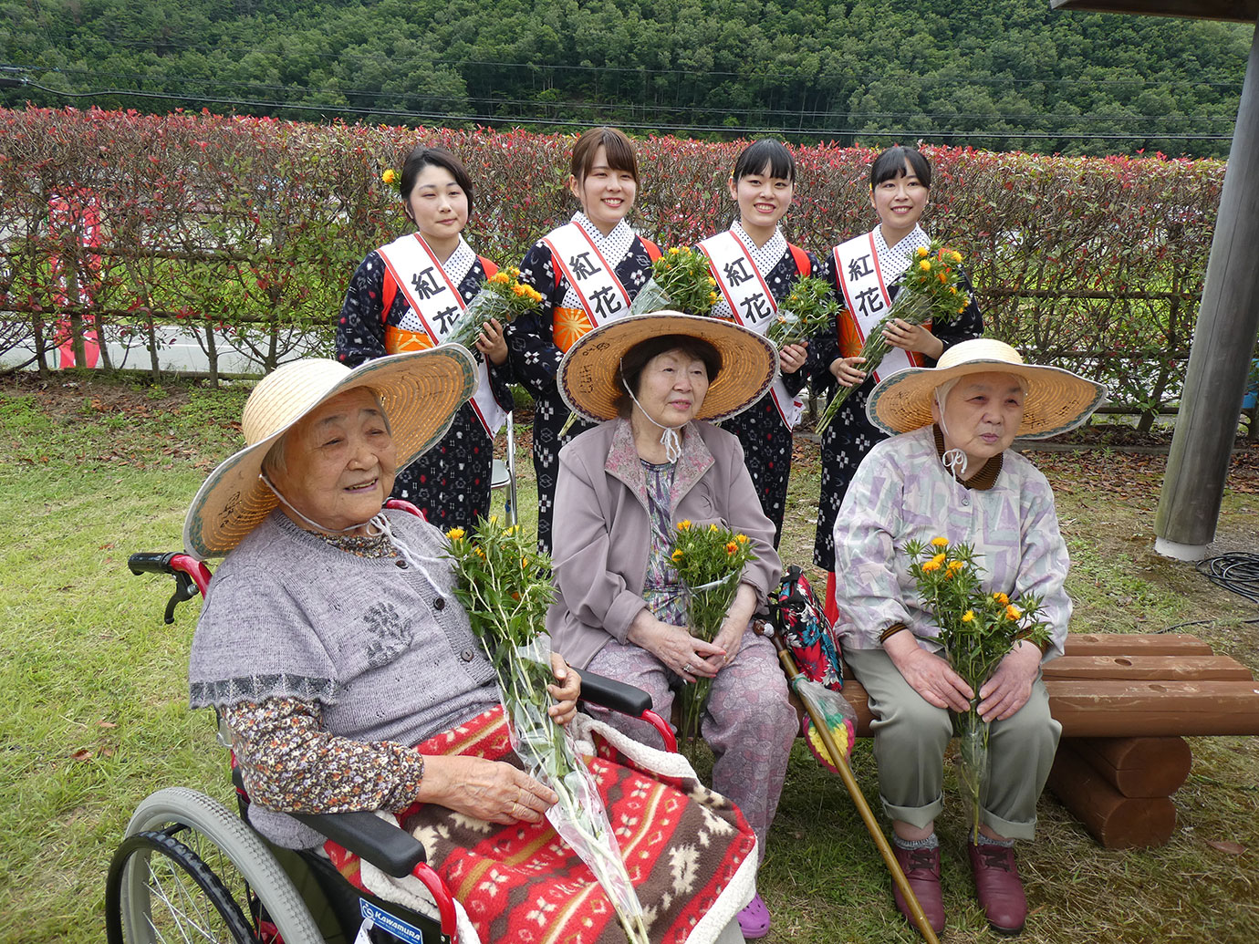 紅花祭り